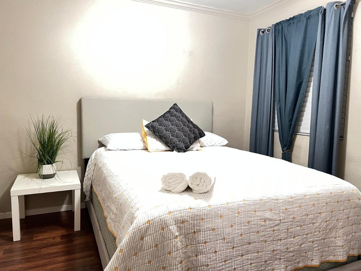Sweet Spacious 5 Bdrm Home With Pool Las Vegas Bagian luar foto